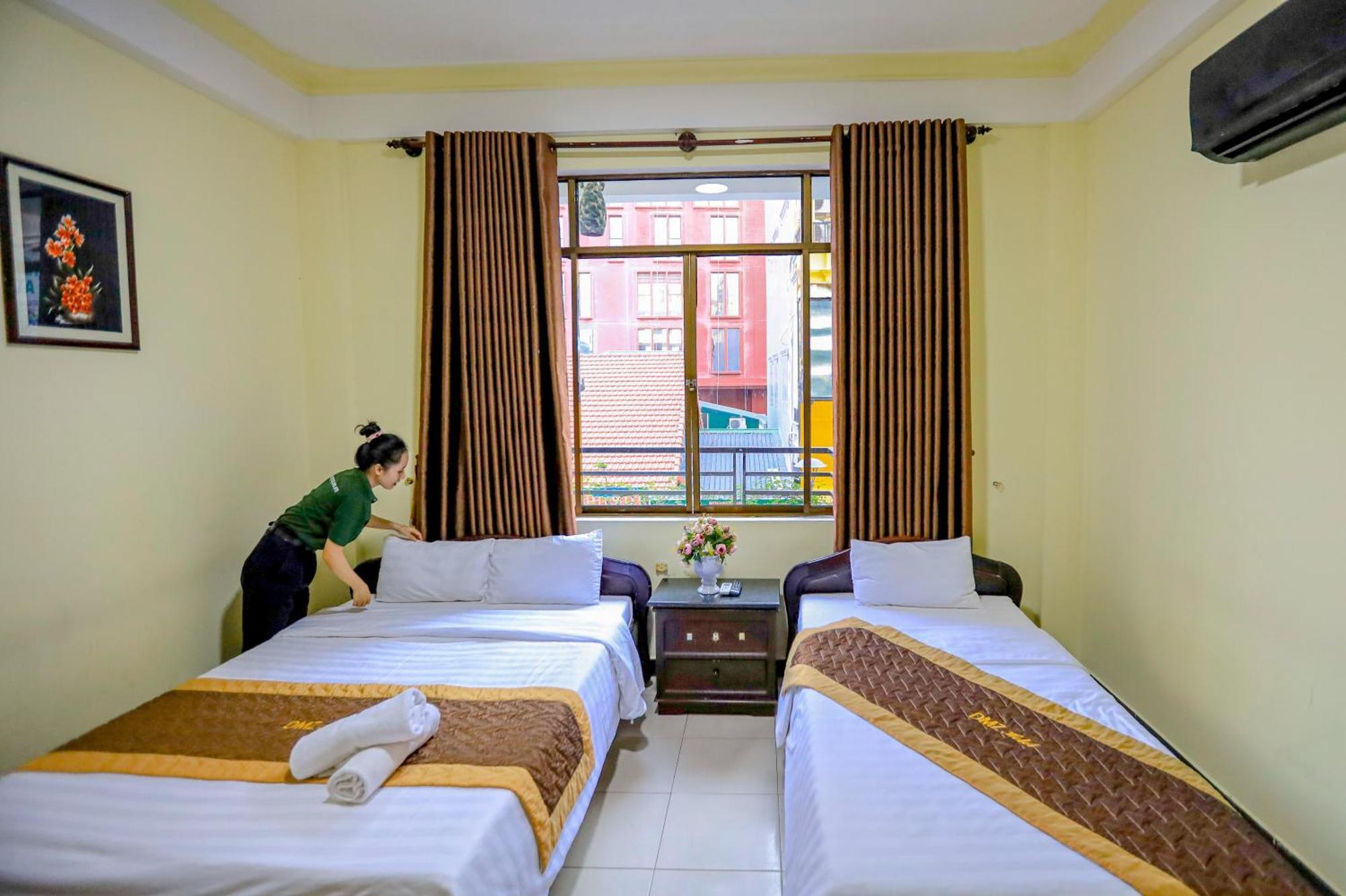 Dmz Hostel Hue Exterior photo